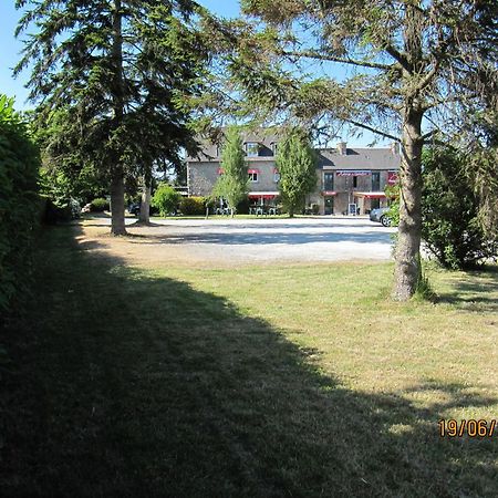 Auberge Le Guinefort Léhon Zewnętrze zdjęcie