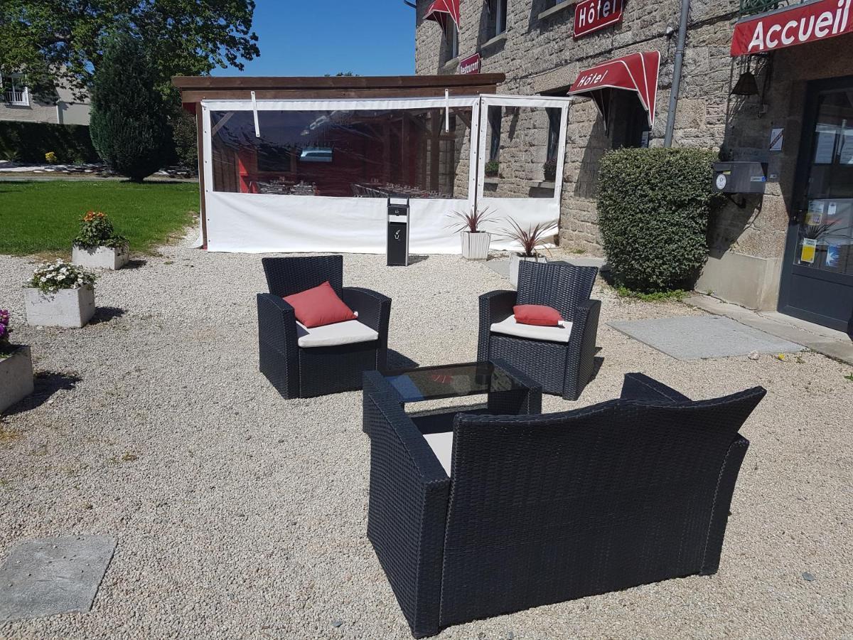 Auberge Le Guinefort Léhon Zewnętrze zdjęcie